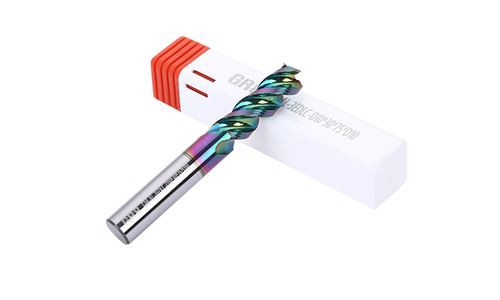 العوامل التي تؤثر على خصائص وتطبيقات قواطع الكربيد